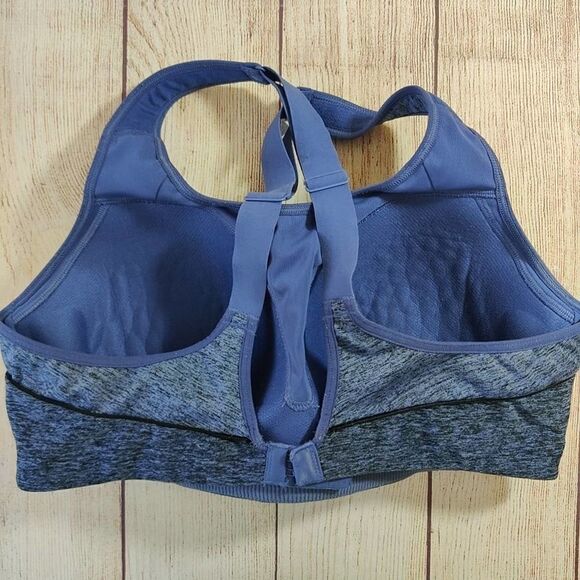 VSX Sport Victoria's Secret The Standout Halter Sports Bra 40D - Picture 7 of 13